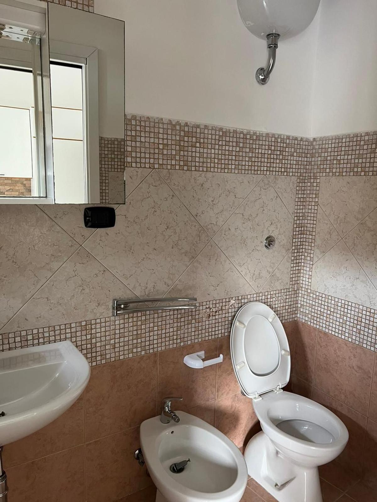 Dimora Cuoccio Acomodação com café da manhã Bari Exterior foto